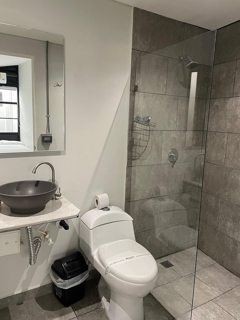 Suite 6 in Laureles Chill Lofts