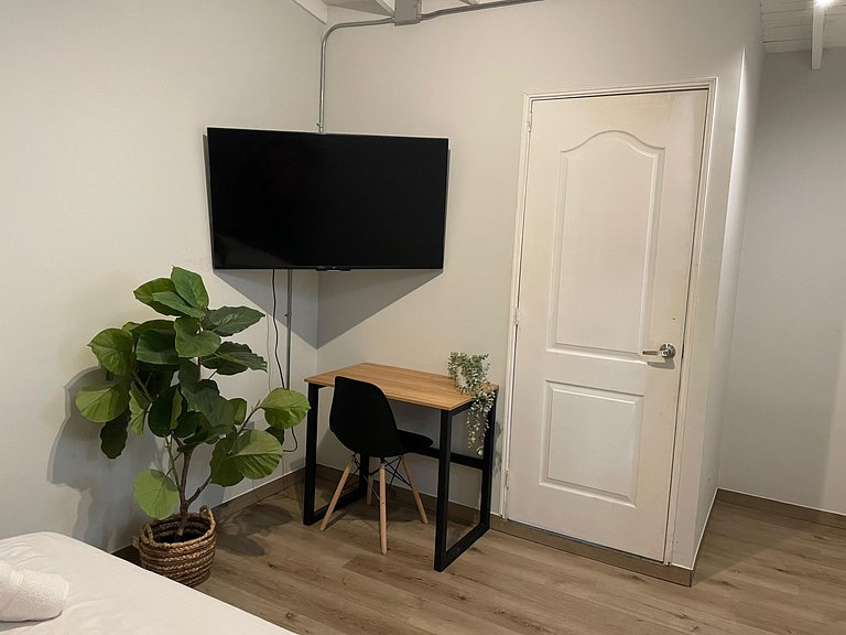 Suite 5 in Laureles Chill Lofts
