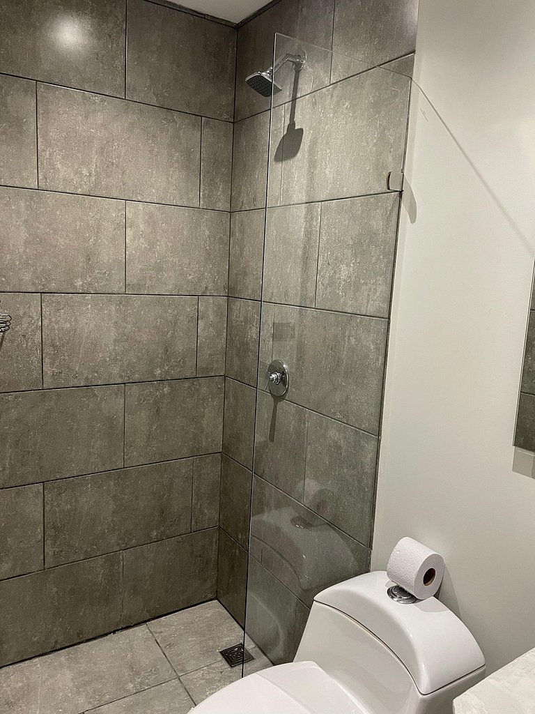 Suite 5 in Laureles Chill Lofts
