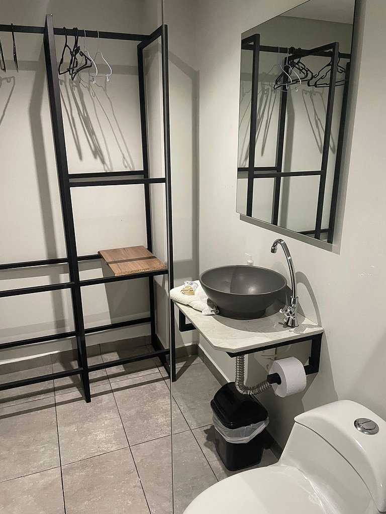 Suite 6 in Laureles Chill Lofts